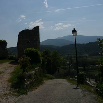 Ruines du Château dEntrechaux